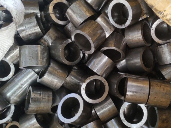 滨海无缝钢管切割